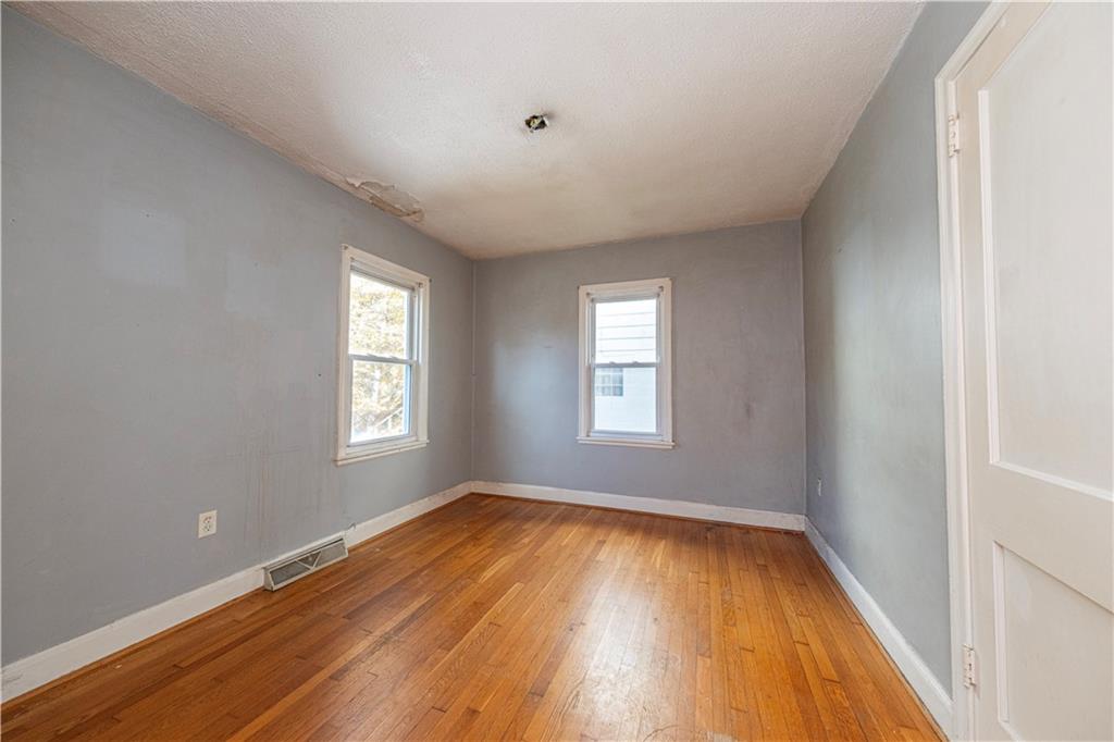 2402 West Main Street Aliquippa, PA 15001 - Photo 10 of 25