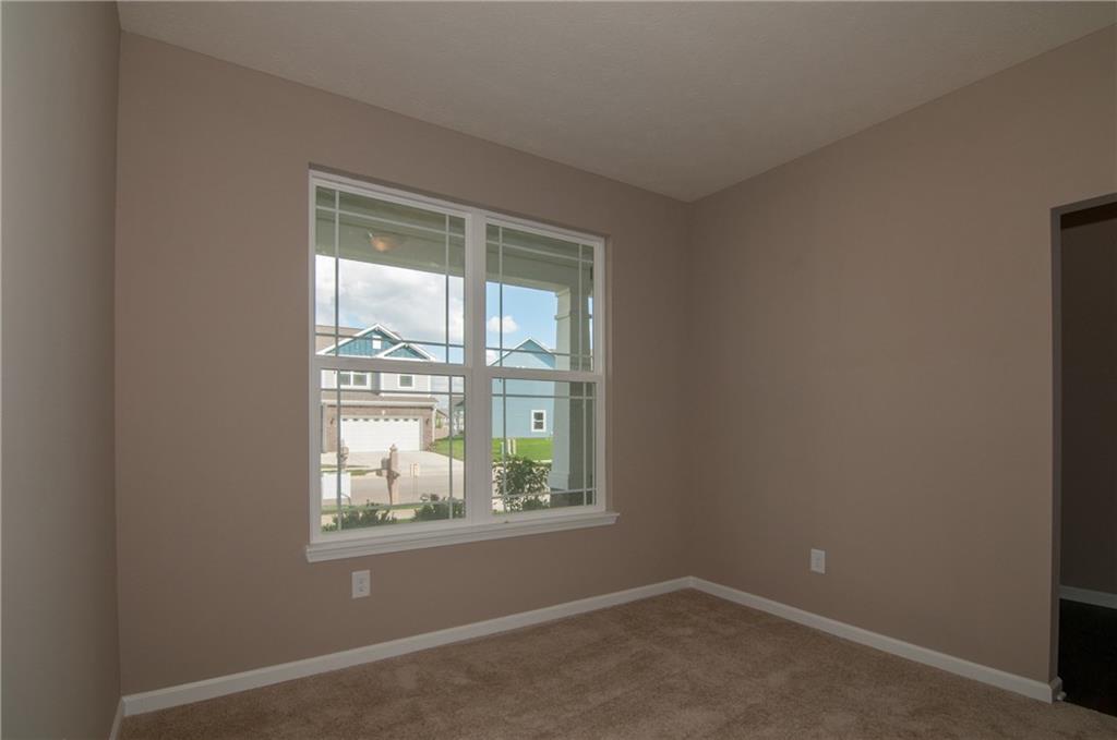 8709 Rowling Way Indianapolis, IN 46239 - Photo 7 of 30