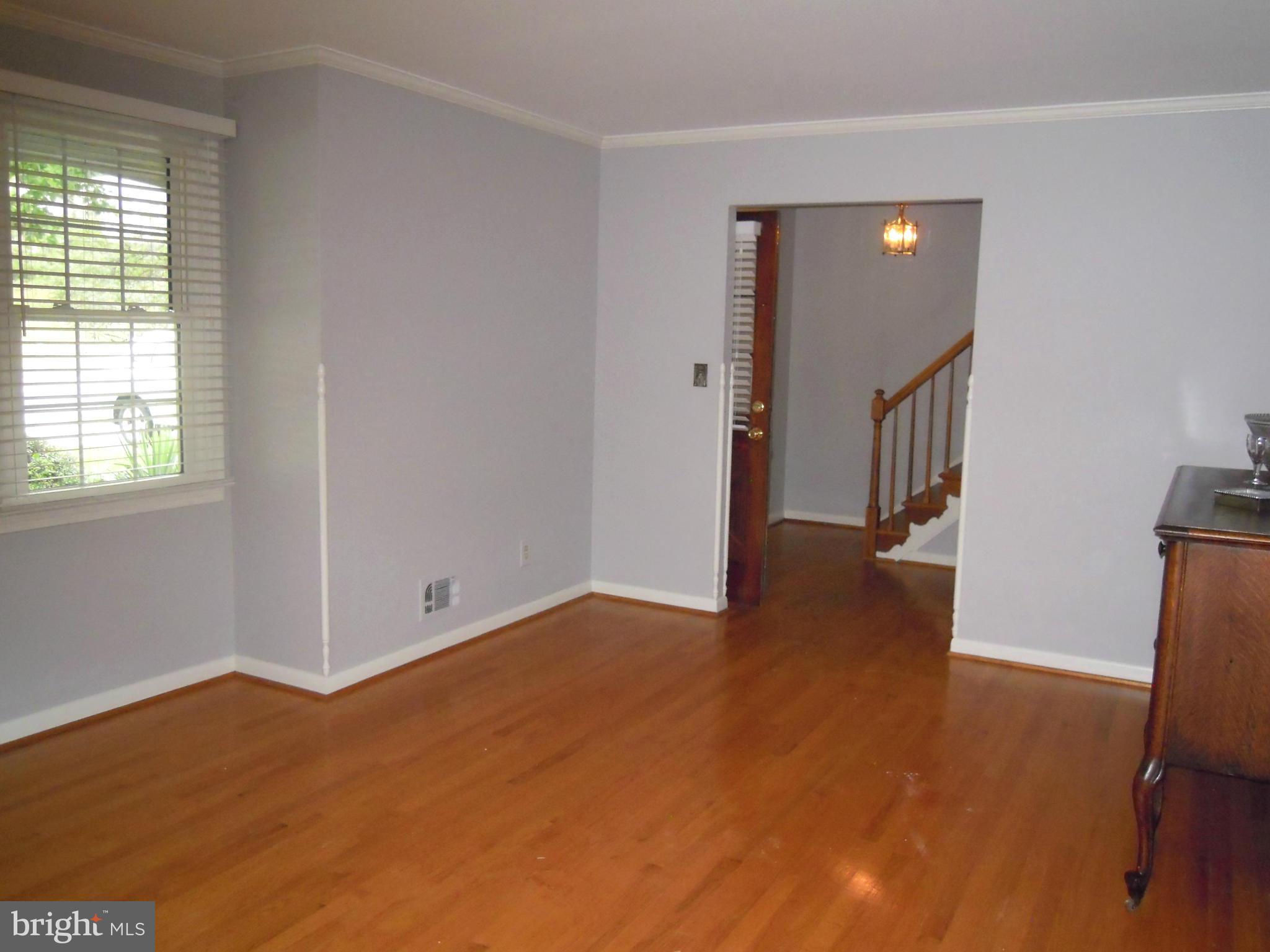 229 West Timonium Road Lutherville-Timonium, MD 21093 - Photo 3 of 29 Hardwood Floors
