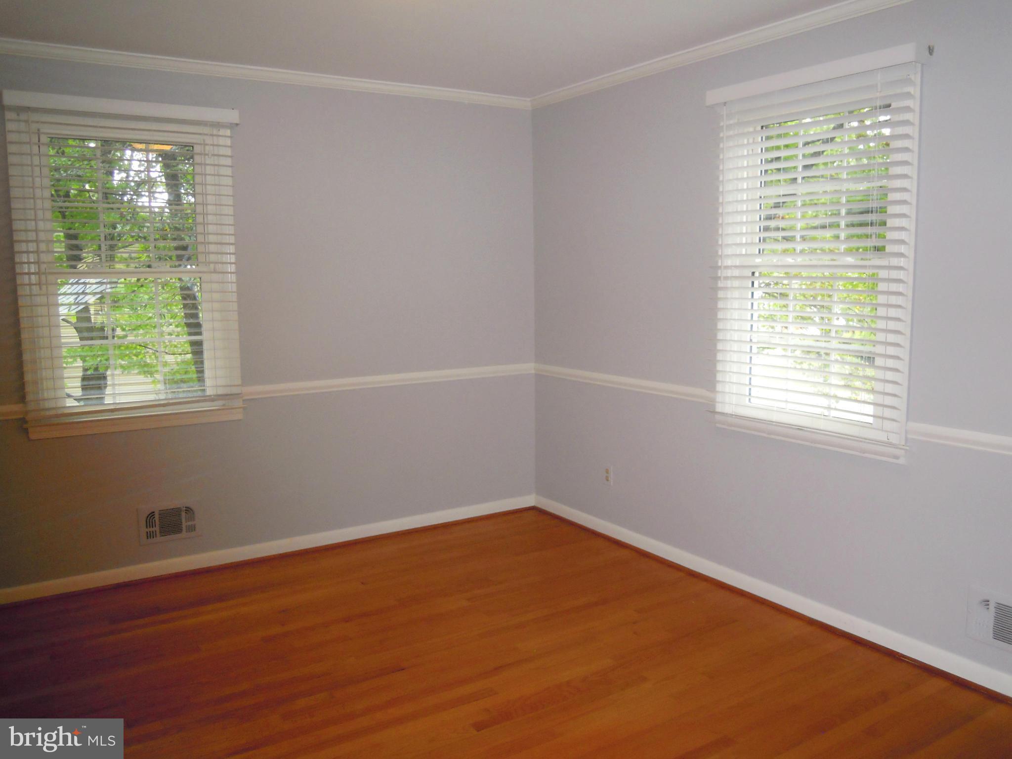 229 West Timonium Road Lutherville-Timonium, MD 21093 - Photo 5 of 29 Crown