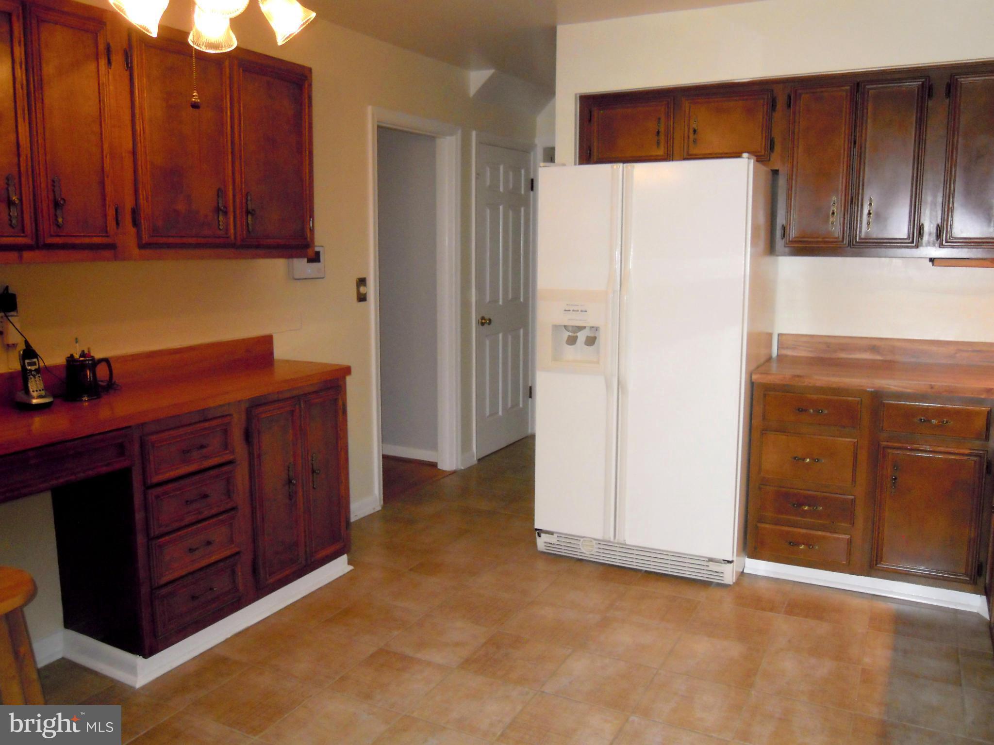 229 West Timonium Road Lutherville-Timonium, MD 21093 - Photo 9 of 29 Ceramic Tile Flooring