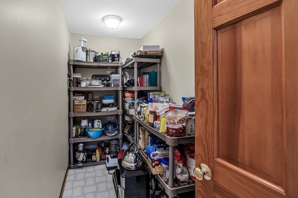 139 Wyben Road Westfield, MA 01085 - Photo 19 of 42 Gallery Image 19