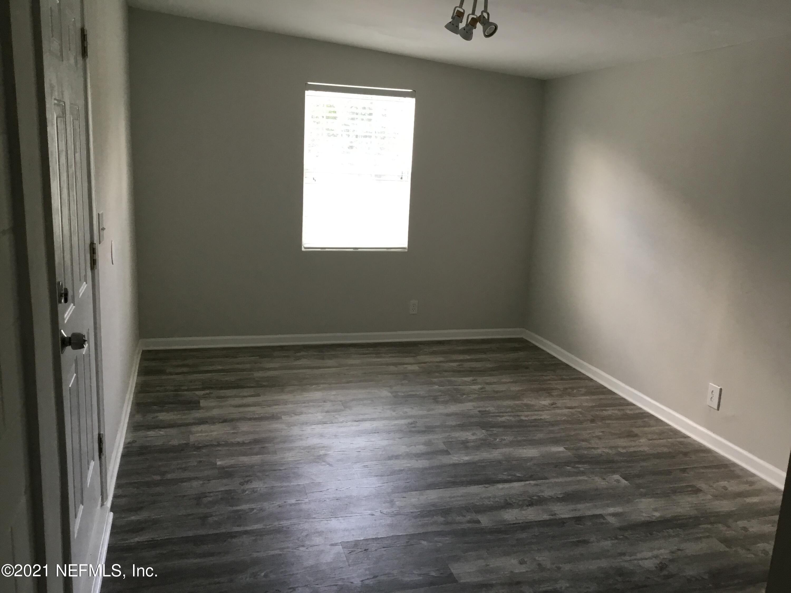 6213 Anvil Road Jacksonville, FL 32277 - Photo 20 of 28 84C6DC85-9640-464C-8345-2D125F3A5C1F