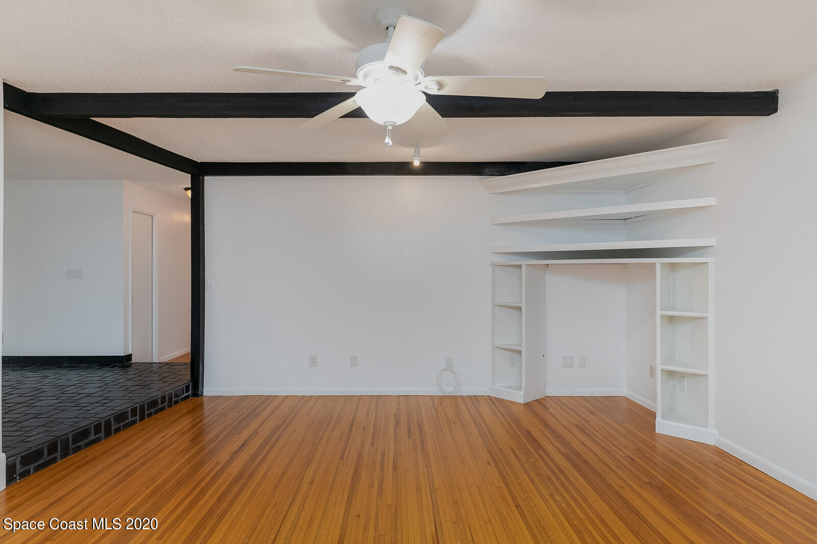 199 Sand Pine Road Indialantic, FL 32903 - Photo 11 of 30 Family Room