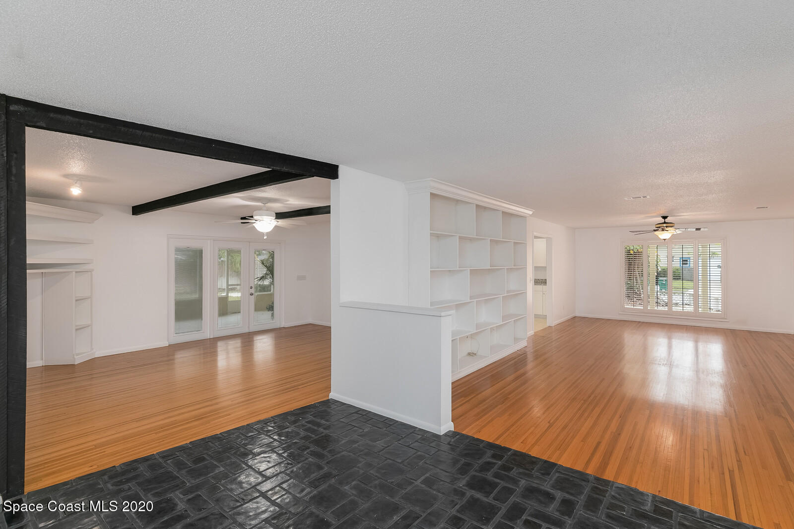 199 Sand Pine Road Indialantic, FL 32903 - Photo 6 of 30 Welcome home!