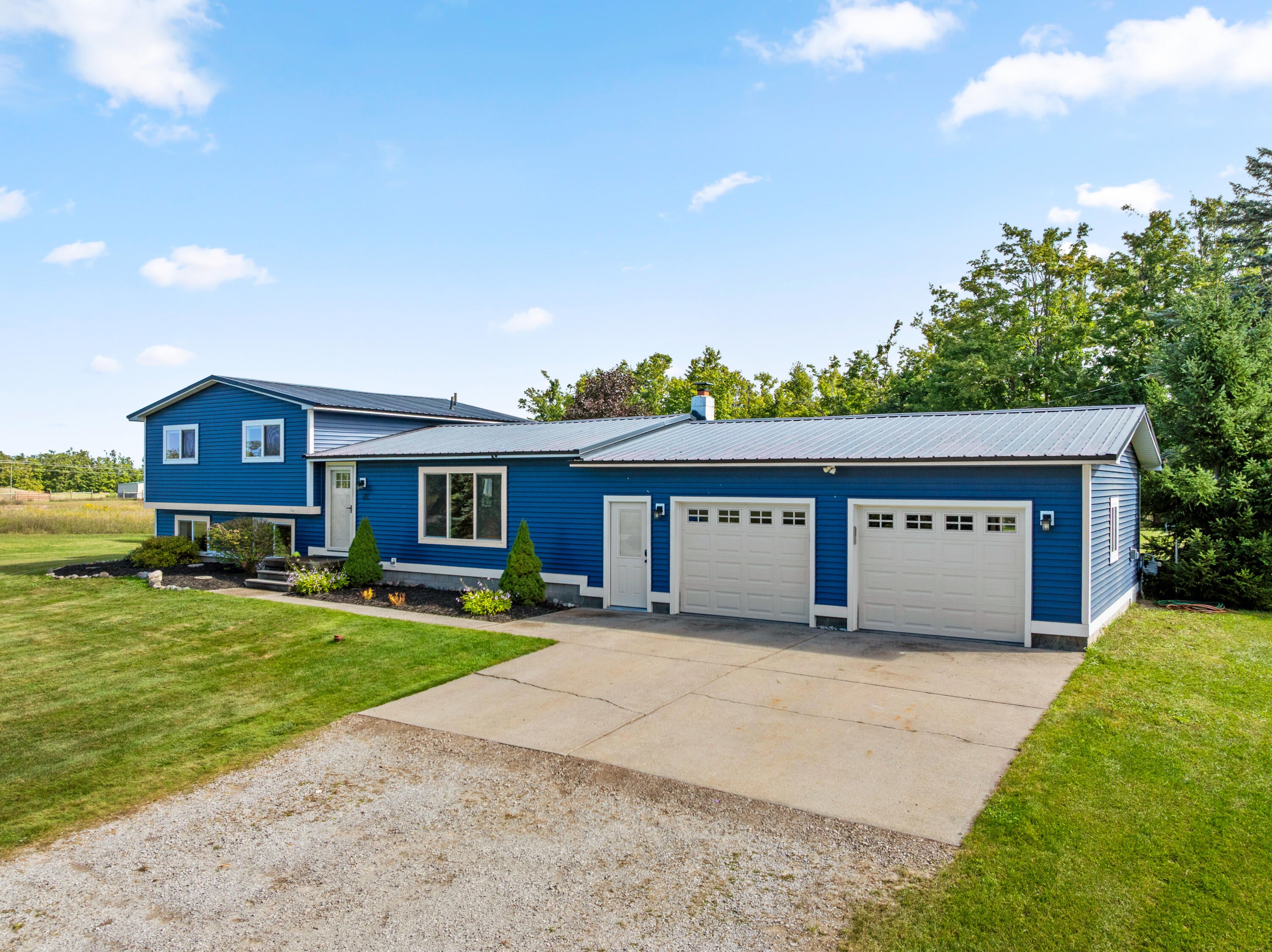 277 Chester Road Gaylord, MI 49735 - Photo 42 of 51 Gallery Image 42