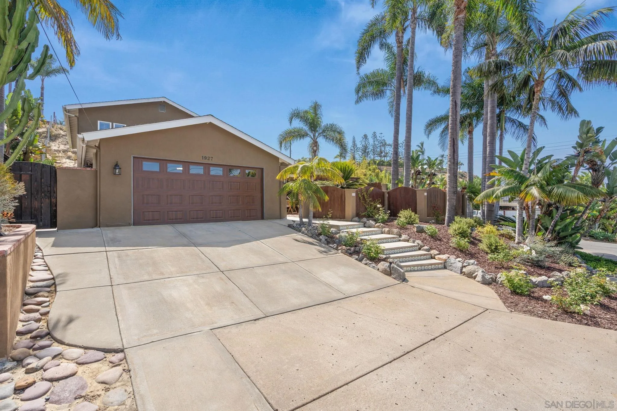 1927 Playa Riviera Drive Cardiff, CA 92007 - Photo 12 of 69