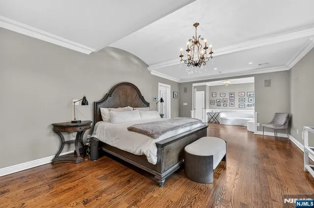 $3,199,000 | 54 Hamilton Drive East, North Caldwell, NJ 07006