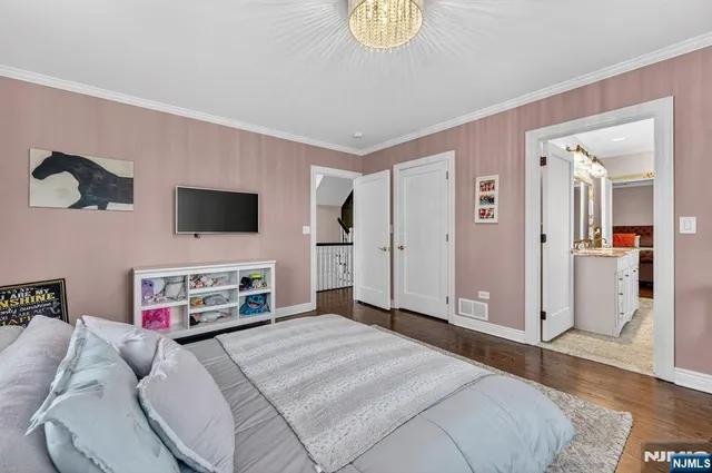 $3,199,000 | 54 Hamilton Drive East, North Caldwell, NJ 07006