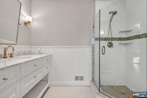$2,899,000 | 54 Hamilton Drive East, North Caldwell, NJ 07006