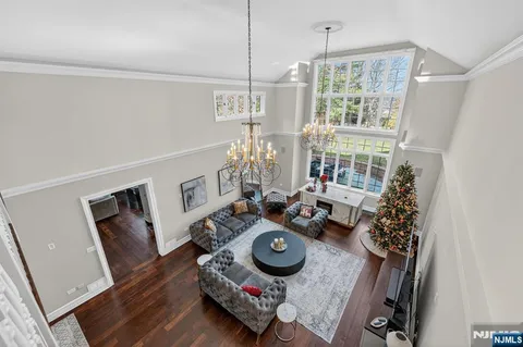 $3,199,000 | 54 Hamilton Drive East, North Caldwell, NJ 07006