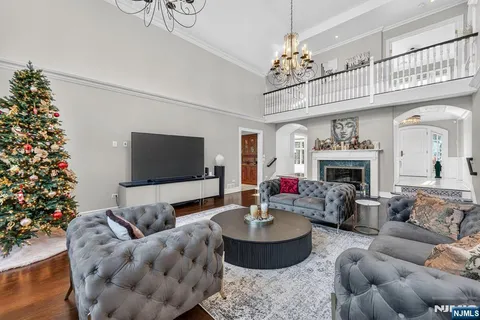 $3,199,000 | 54 Hamilton Drive East, North Caldwell, NJ 07006