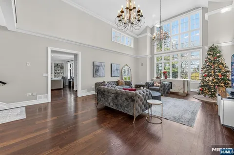 $3,199,000 | 54 Hamilton Drive East, North Caldwell, NJ 07006