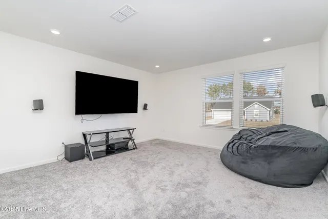 $416,000 | 645 Thomas Gage Drive, Fuquay-Varina, NC 27526