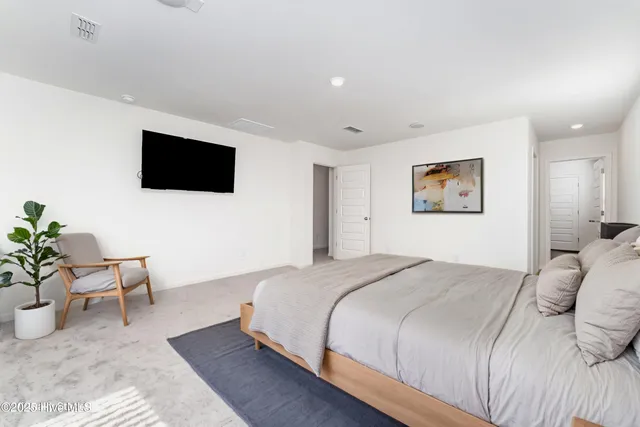 $416,000 | 645 Thomas Gage Drive, Fuquay-Varina, NC 27526