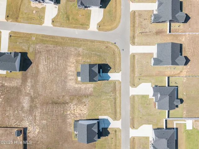 $416,000 | 645 Thomas Gage Drive, Fuquay-Varina, NC 27526