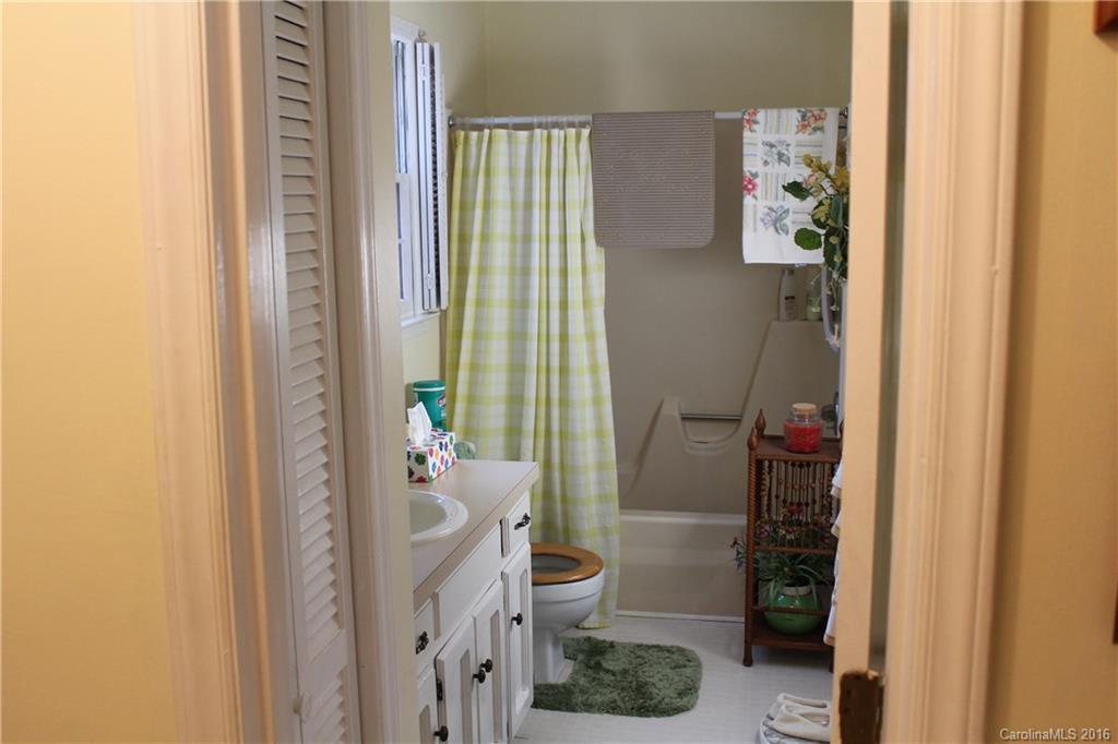 1683 Hensley Road Fort Mill, SC 29715 - Photo 11 of 15 Gallery Image 11