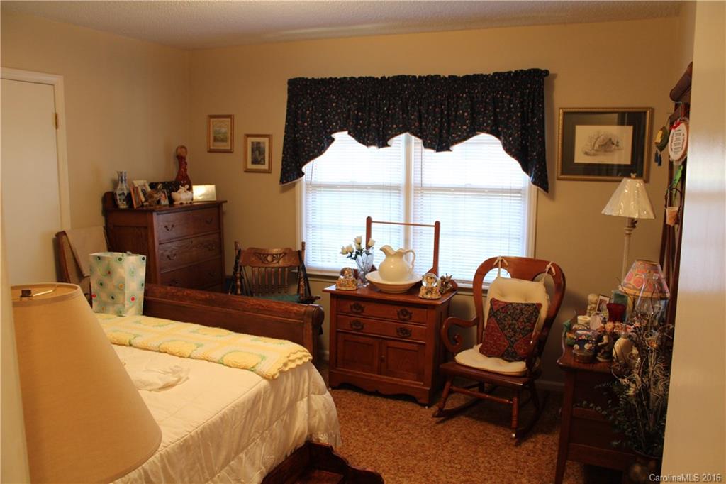 1683 Hensley Road Fort Mill, SC 29715 - Photo 10 of 15 Gallery Image 10