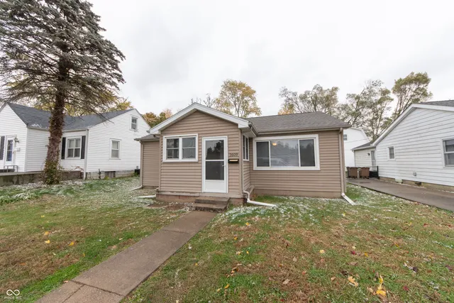 $189,900 | 1609 Meridian Street, Columbus, IN 47201