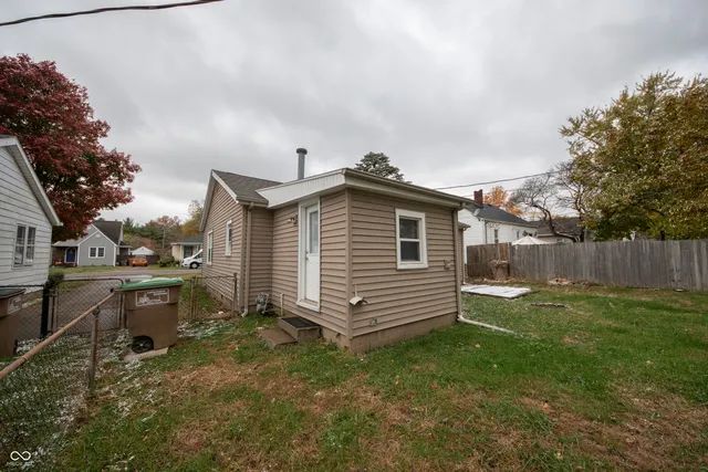 $189,900 | 1609 Meridian Street, Columbus, IN 47201