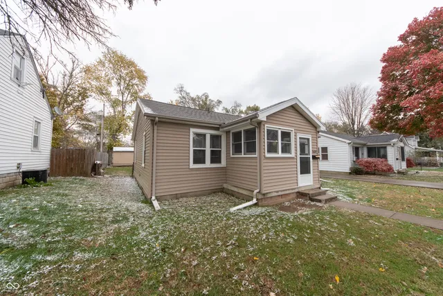 $189,900 | 1609 Meridian Street, Columbus, IN 47201