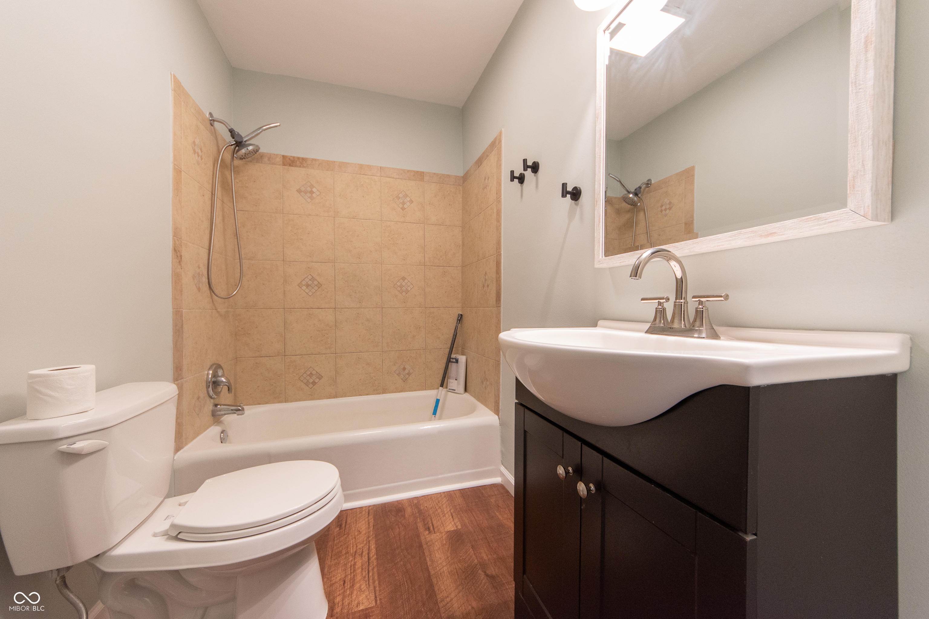 1609 Meridian Street Columbus, IN 47201 - Photo 7 of 19