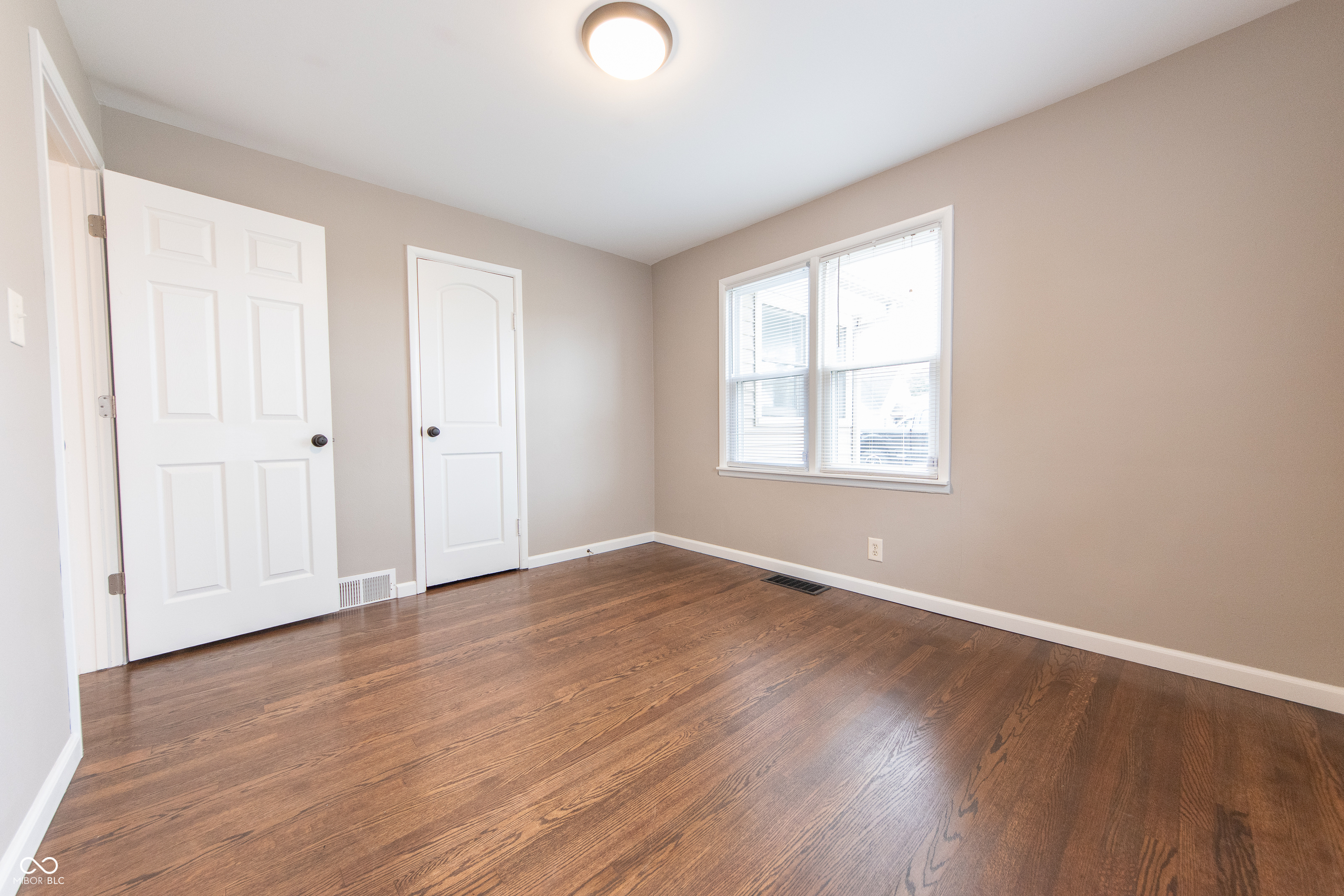 1609 Meridian Street Columbus, IN 47201 - Photo 10 of 19
