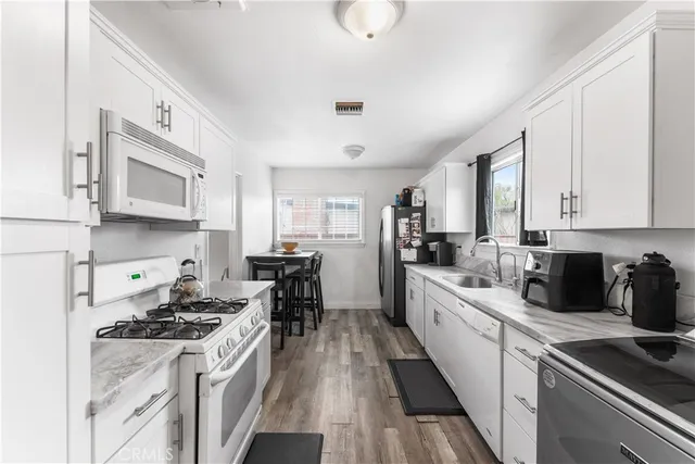 $345,000 | 1354 West Jenner, Lancaster, CA 93534