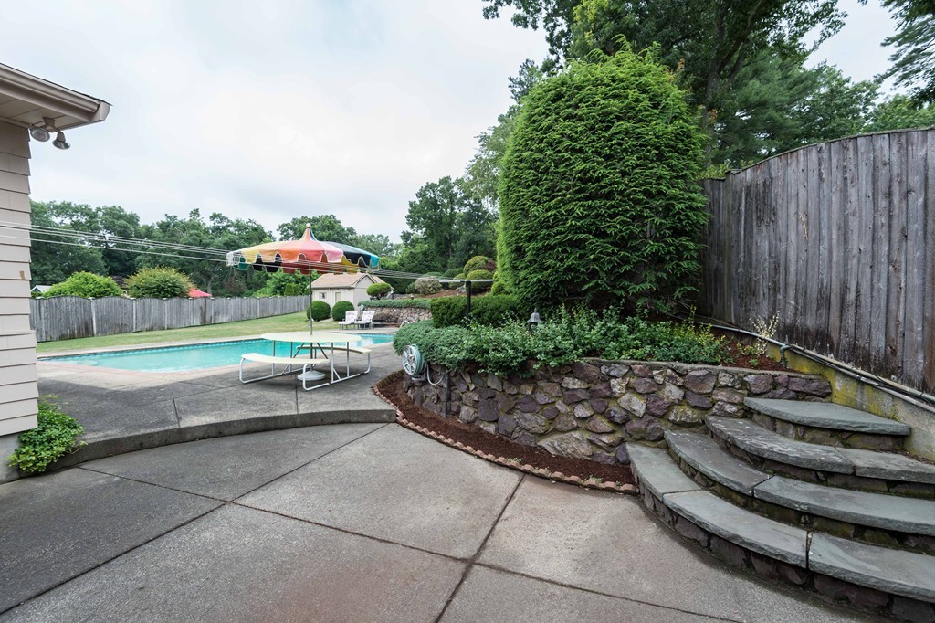 7 Pine Ridge Road Stoneham, MA 02180 - Photo 27 of 30 Gallery Image 27