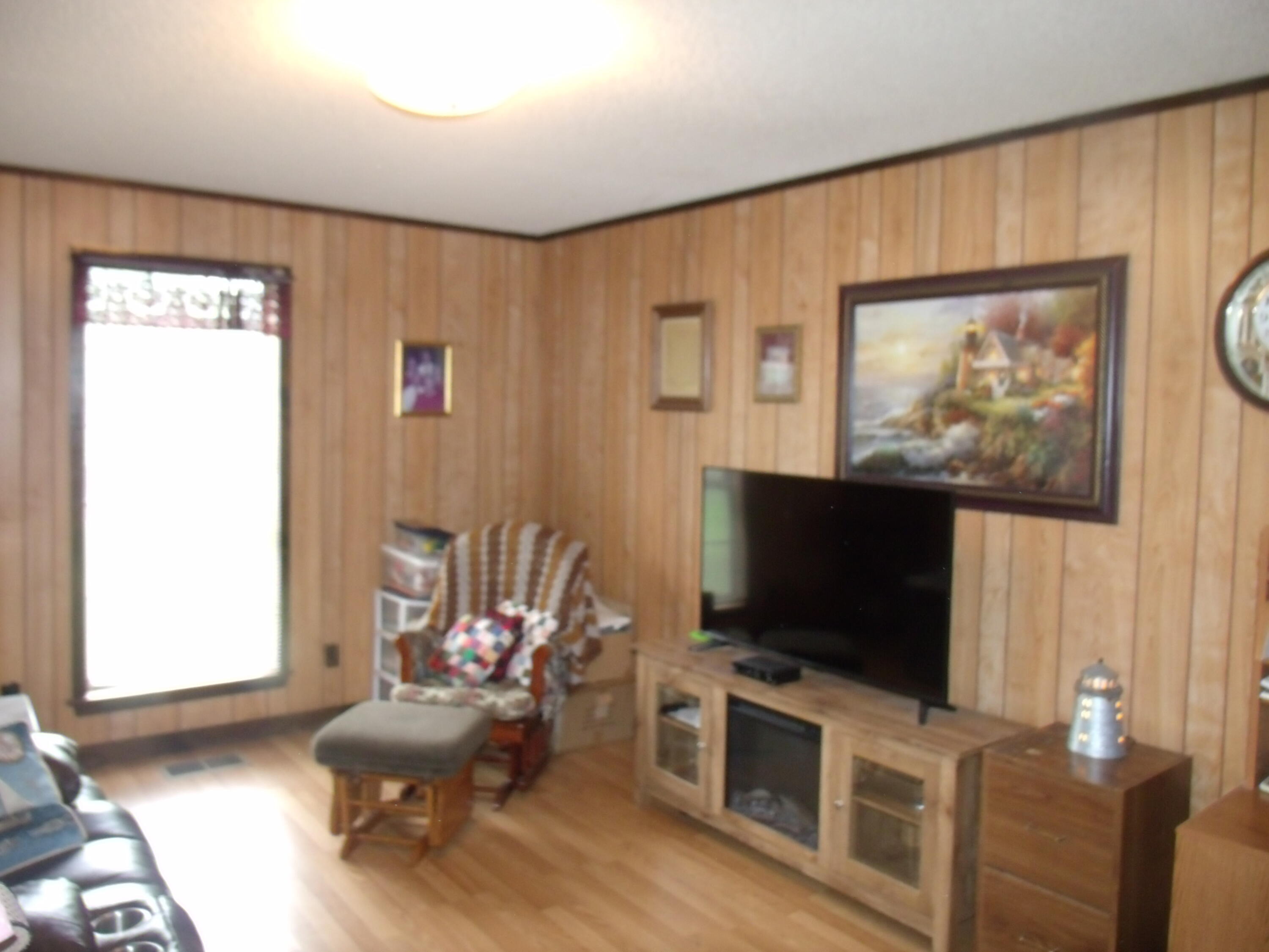 1050 Hancock Road Jasper, TN 37347 - Photo 4 of 19 GEDC0338