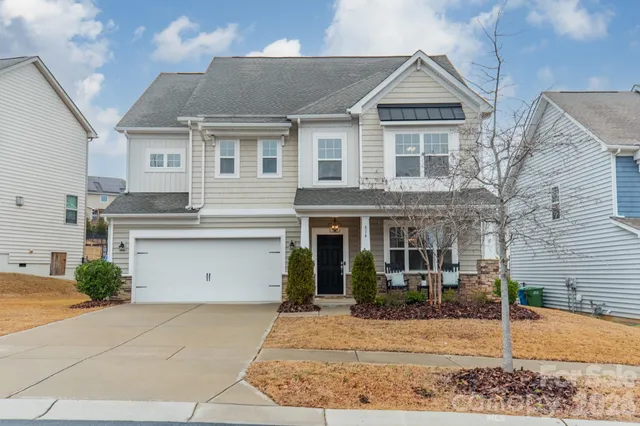 $575,000 | 814 Braddock Way, Fort Mill, SC 29715