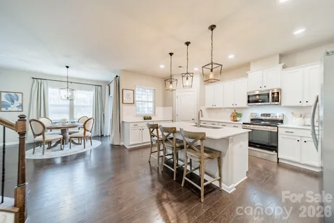 $575,000 | 814 Braddock Way, Fort Mill, SC 29715