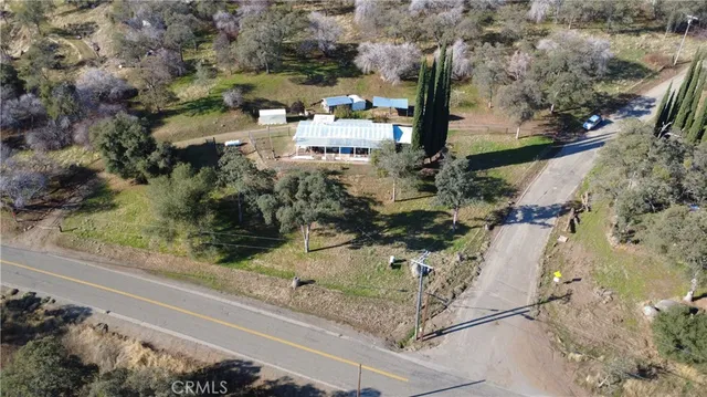 $189,500 | 46918 Creekside Road, Squaw Valley, CA 93675