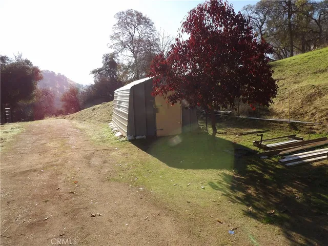 $189,500 | 46918 Creekside Road, Squaw Valley, CA 93675