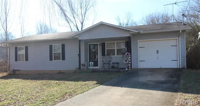 $153,419 | 861 Jessica Street, Jackson, MO 63755