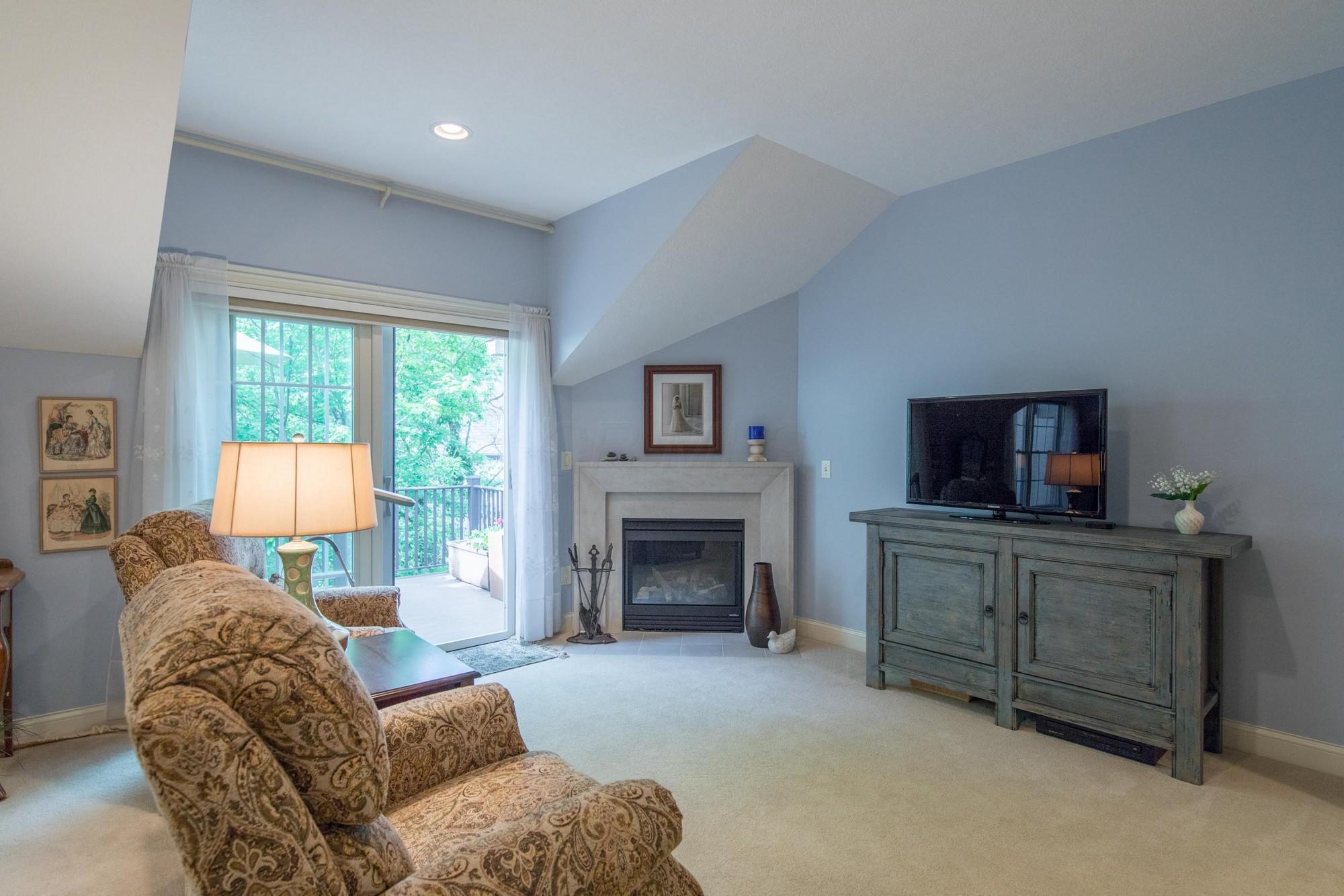 1578 Roxbury Road Columbus, OH 43212 - Photo 25 of 48
