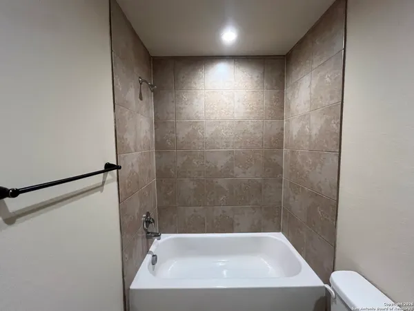 $1,295 | 6015 Karly Way, Unit 103, San Antonio, TX 78244
