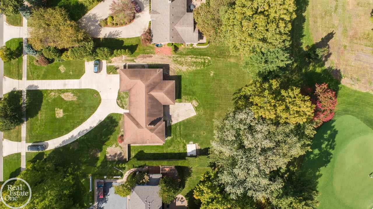 324 Moross Road Grosse Pointe, MI 48236 - Photo 2 of 47 50026288-1.JPG