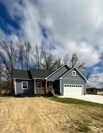 $359,900 | 306 Cassie Drive, Lafayette, TN 37083