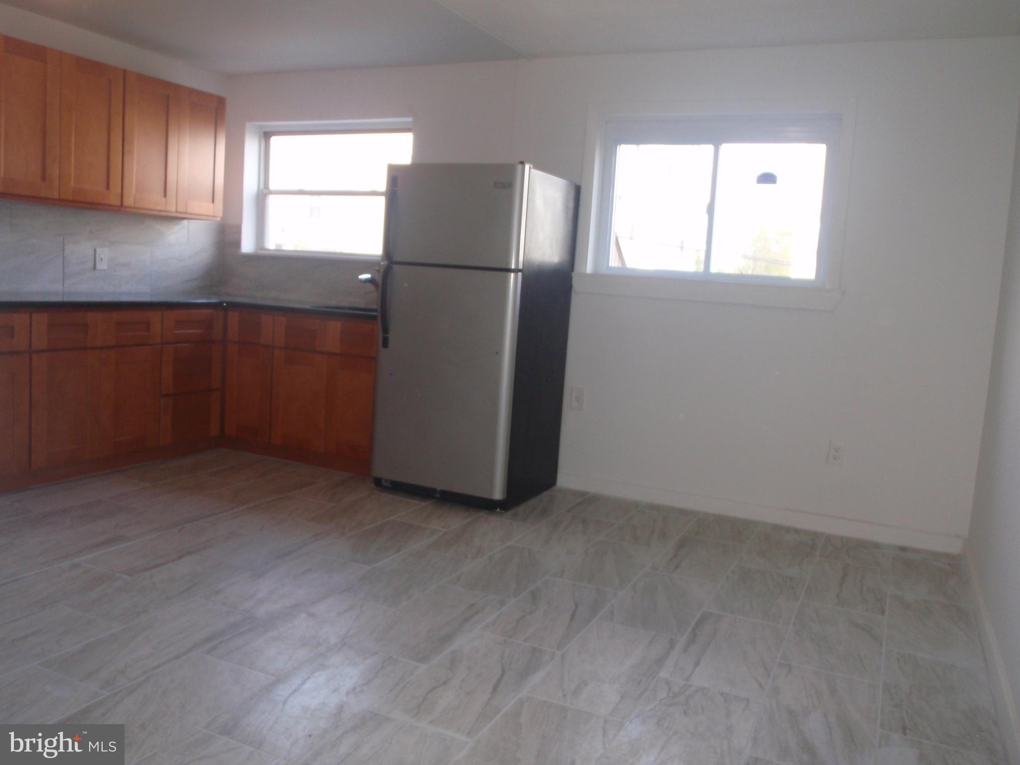 731 Grant Road Folcroft, PA 19032 - Photo 8 of 22 New Kitchen with Granite counter tops