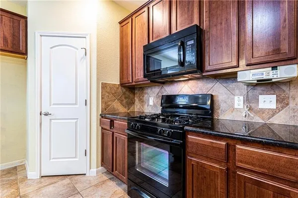 $2,145 | 11400 West Parmer Lane, Unit 34, Cedar Park, TX 78613