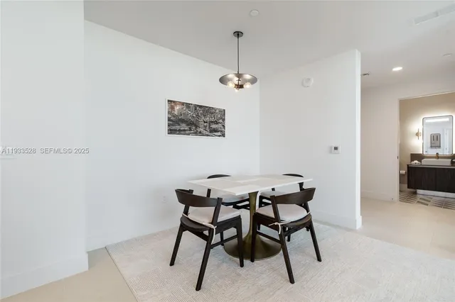 $6,500 | 601 Northeast 1st Avenue, Unit PH5001, Miami, FL 33132