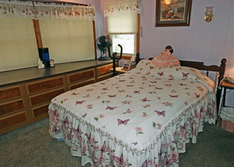 42 Michael Street Wareham, MA 02576 - Photo 11 of 16