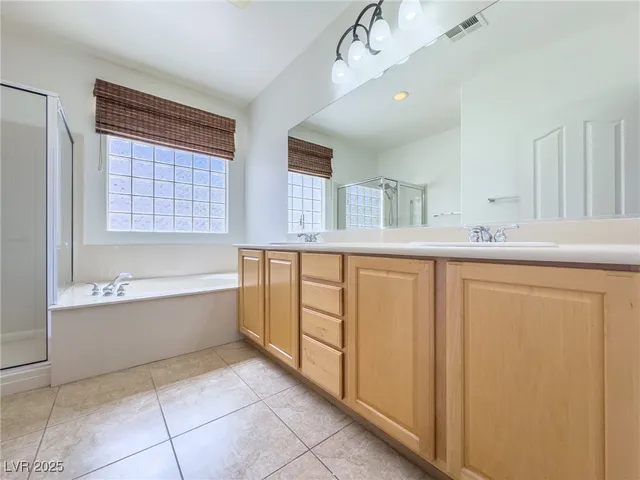 $2,750 | 2055 Cambridge Springs Drive, Henderson, NV 89052