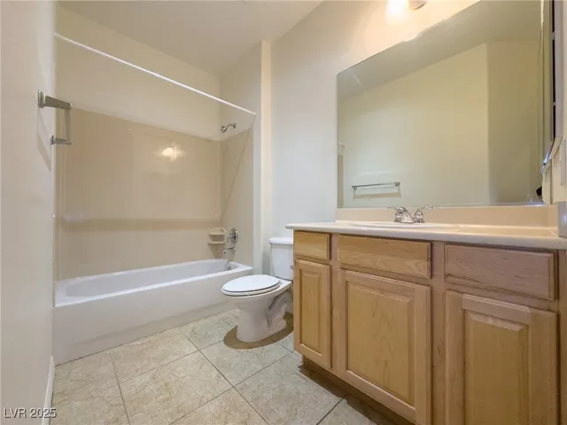 $2,750 | 2055 Cambridge Springs Drive, Henderson, NV 89052