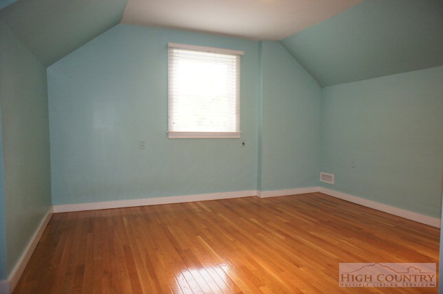 136 Crest Drive Boone, NC 28607 - Photo 19 of 28 Gallery Image 19