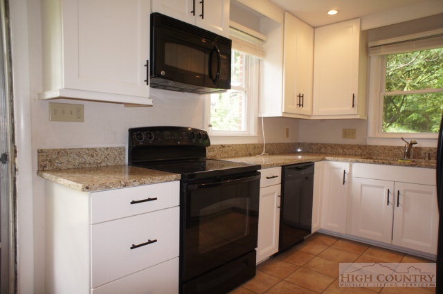 136 Crest Drive Boone, NC 28607 - Photo 26 of 28 Gallery Image 26