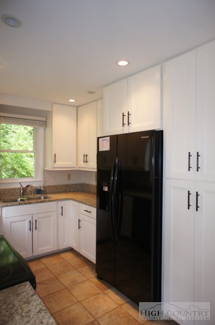 136 Crest Drive Boone, NC 28607 - Photo 27 of 28 Gallery Image 27