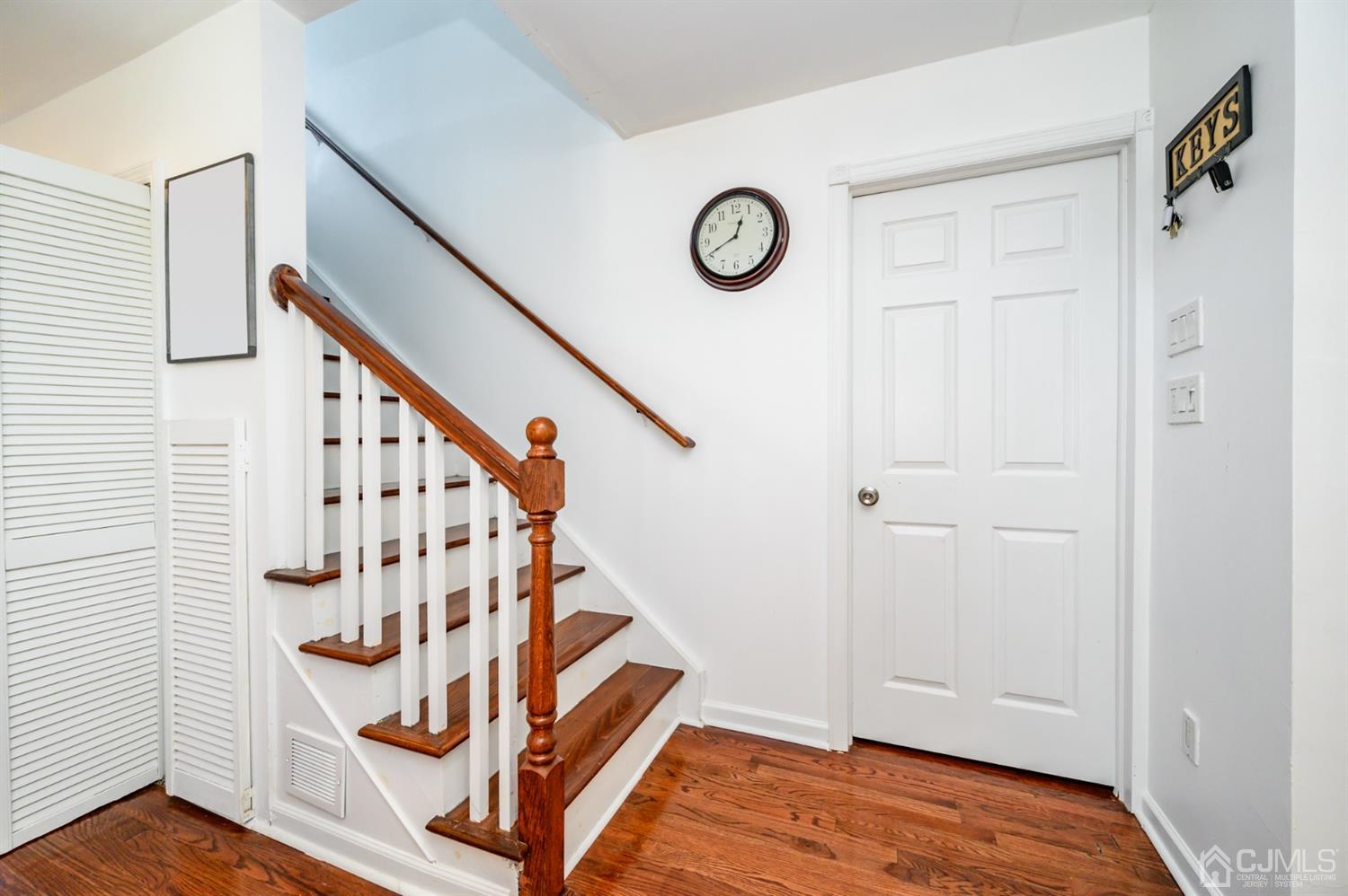 31 Parker Road Long Valley, NJ 07853 - Photo 27 of 46 a view of an entryway with wooden floor
