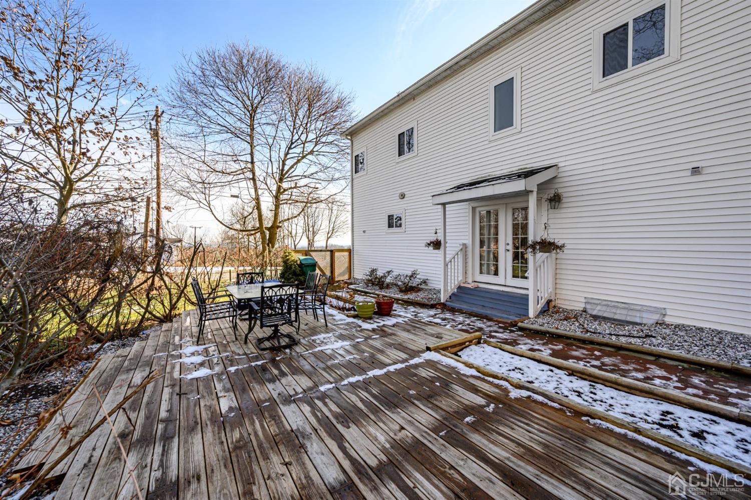 31 Parker Road Long Valley, NJ 07853 - Photo 40 of 46 a view of a backyard with sitting area